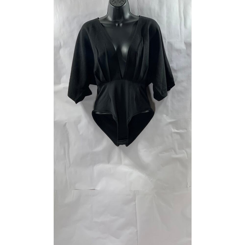 MISGUIDED Women's Black Pleated Deep V-Neck Short Sleeve Bodysuit SZ 6